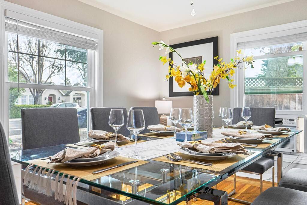 173 - 6br Stunning Entire House Santa Clara