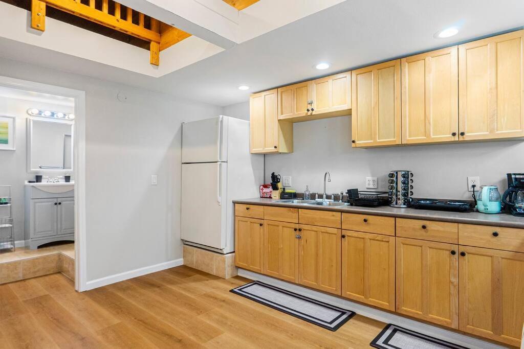 173 - 6br Stunning Entire House