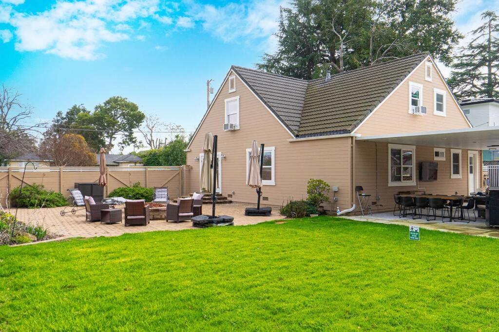 173 - 6br Stunning Entire House Santa Clara